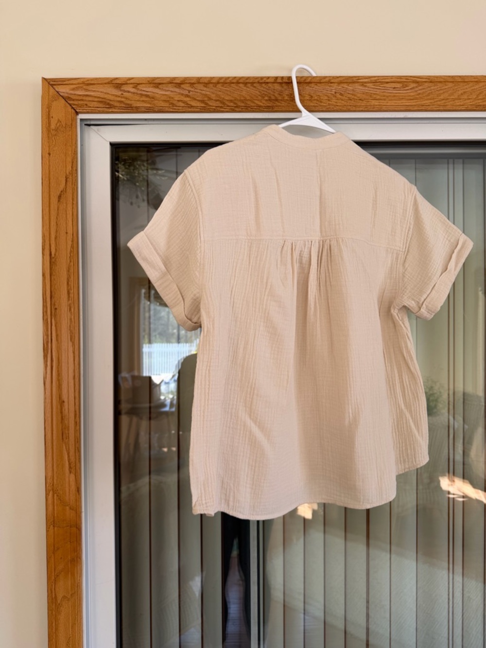 NWT The White Company Cream Short-Sleeve Button-Down Gauze Top - Picture 3 of 9